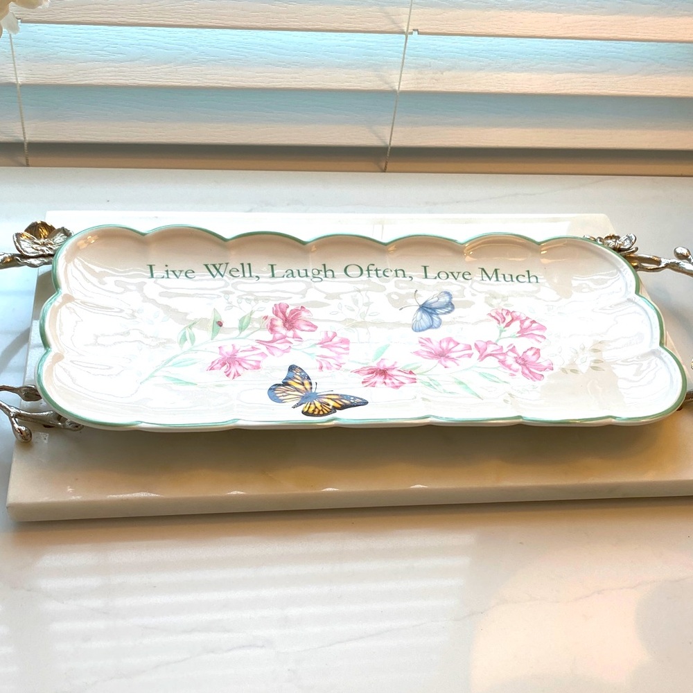 Lenox Butterfly Meadow Collection gorgeous detail serving plate. Scalloped edges